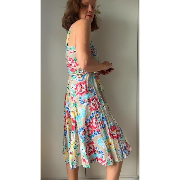 Vintage 80s Floral Print Sundress Size Small Made USA KNee length Tan Red - Picture 6 of 6
